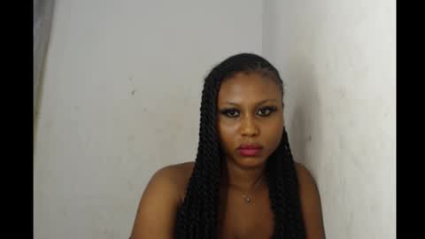 Snapshot of sexy_badgirl2 chatting on 16, 9, 2025 Sexy blackgirl2 online show from 16, 9, 2025