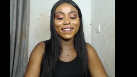 Snapshot of sexy_badgirl2 chatting on 27, 11, 2025 Sexy blackgirl2 online show from 27, 11, 2025