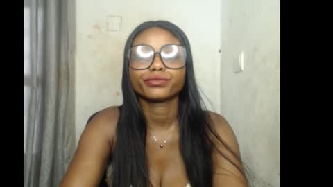 Snapshot of sexy_badgirl2 chatting on 1, 12, 2025 Sexy blackgirl2 online show from 1, 12, 2025