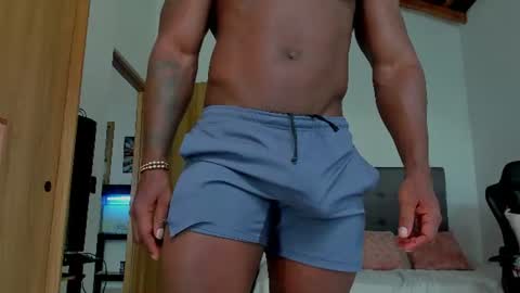 Snapshot of sexy_blackman chatting on 11, 7, 2026 sexy blackman online show from 11, 7, 2026