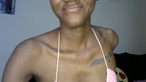 Snapshot of sexy_boobs23 chatting on 21, 12, 2024 liya online show from 21, 12, 2024