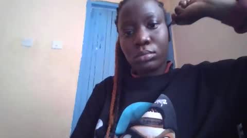 sexy_butty01 online show from 22, 9, 2025