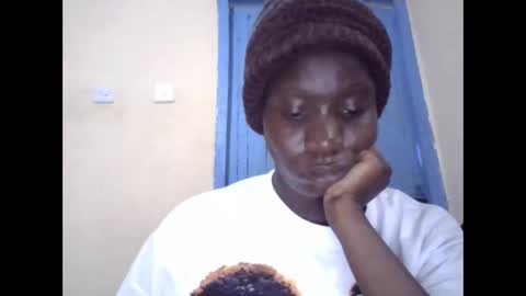 sexy_butty01 online show from 10, 10, 2025