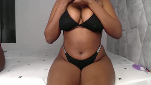 Snapshot of sexy_chocolata chatting on 22, 2, 2025 chocolata online show from 22, 2, 2025