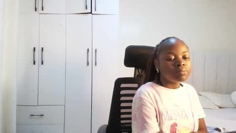 Snapshot of sexy_cutejoy chatting on 23, 4, 2026 Joy online show from 23, 4, 2026