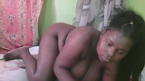 Snapshot of sexy_divana chatting on 7, 2, 2025 sexy_divana online show from 7, 2, 2025