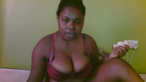 Snapshot of sexy_divana chatting on 11, 2, 2025 sexy_divana online show from 11, 2, 2025