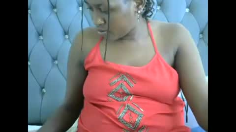 Snapshot of sexy_ebony_bliss chatting on 13, 1, 2025 adasa online show from 13, 1, 2025