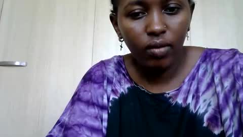 Snapshot of sexy_ebony_bliss chatting on 22, 1, 2025 adasa online show from 22, 1, 2025