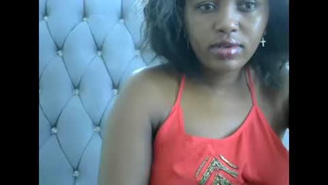 Snapshot of sexy_ebony_bliss chatting on 29, 1, 2025 adasa online show from 29, 1, 2025