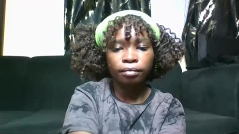 Snapshot of sexy_ebony_princess chatting on 12, 9, 2025 Trina online show from 12, 9, 2025