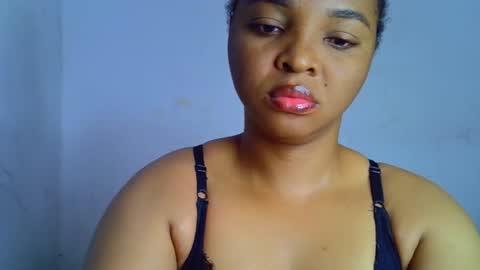 Snapshot of sexy_ebonygirl_ chatting on 9, 11, 2025 Clara online show from 9, 11, 2025