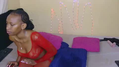 Snapshot of sexy_galfie01 chatting on 24, 10, 2025 sexy_galfie01 online show from 24, 10, 2025