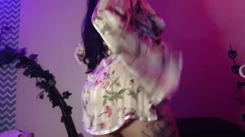    online show from 10, 3, 2025