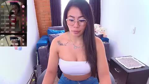 laura  online show from 17, 11, 2025