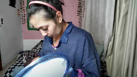 sexy lolas online show from 2, 10, 2025