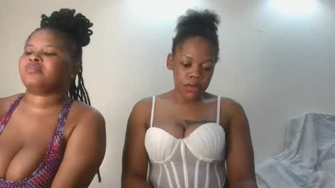 sexy_lyna online show from 19, 2, 2026