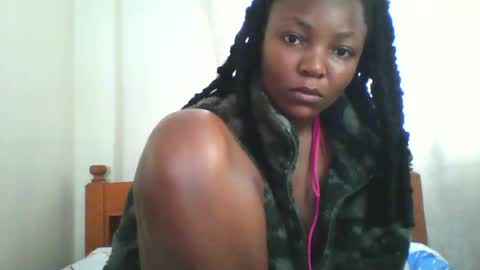 Snapshot of sexy_mariannah chatting on 25, 6, 2026 sexy_mariannah online show from 25, 6, 2026