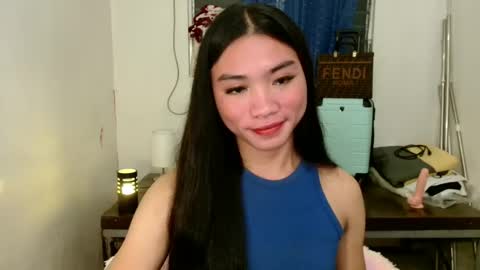 Snapshot of sexy_mikaxoxo chatting on 7, 2, 2025 mika online show from 7, 2, 2025