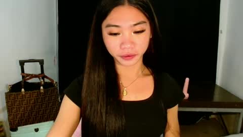 Snapshot of sexy_mikaxoxo chatting on 23, 2, 2025 mika online show from 23, 2, 2025