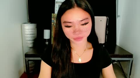 Snapshot of sexy_mikaxoxo chatting on 10, 3, 2025 mika online show from 10, 3, 2025