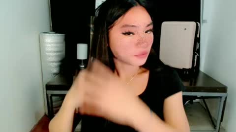 Snapshot of sexy_mikaxoxo chatting on 10, 3, 2025 mika online show from 10, 3, 2025