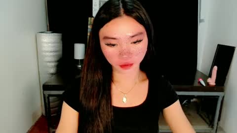 Snapshot of sexy_mikaxoxo chatting on 11, 3, 2025 mika online show from 11, 3, 2025