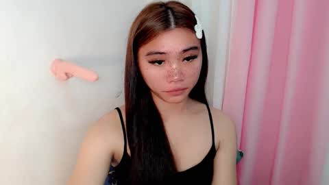 Snapshot of sexy_mikaxoxo chatting on 3, 10, 2025 mika online show from 3, 10, 2025