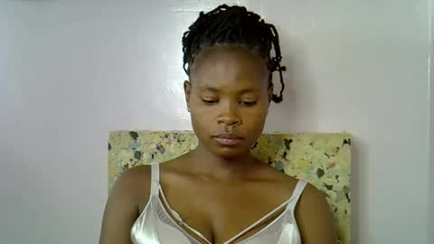 Molyne online show from 20, 2, 2026