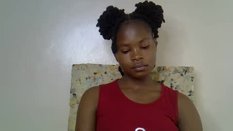 Molyne online show from 13, 3, 2026