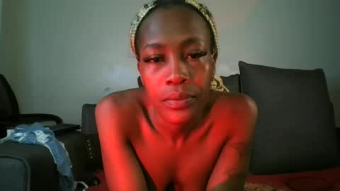 Snapshot of sexy_momah chatting on 18, 6, 2026 SEXY MOMAH online show from 18, 6, 2026