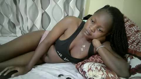 sexy_nanah online show from 19, 5, 2026