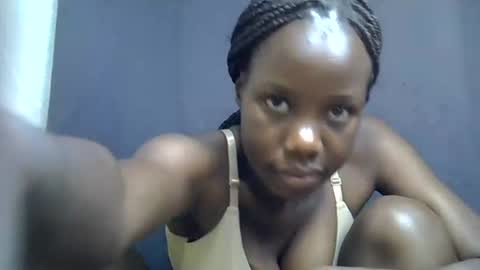 sexy_peach4 online show from 19, 7, 2026