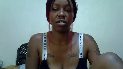 Snapshot of sexy_quinter chatting on 5, 4, 2026 Quinter online show from 5, 4, 2026