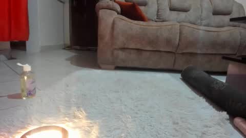 Snapshot of sexy_red99 chatting on 6, 3, 2026 red online show from 6, 3, 2026