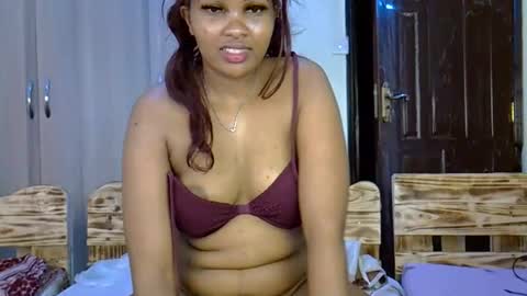 Snapshot of sexy_ros chatting on 10, 9, 2025 sexy_ros online show from 10, 9, 2025
