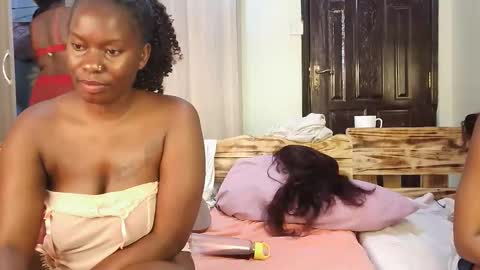 Snapshot of sexy_ros chatting on 18, 9, 2025 sexy_ros online show from 18, 9, 2025
