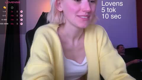 Sexy-Sweets online show from 13, 9, 2025