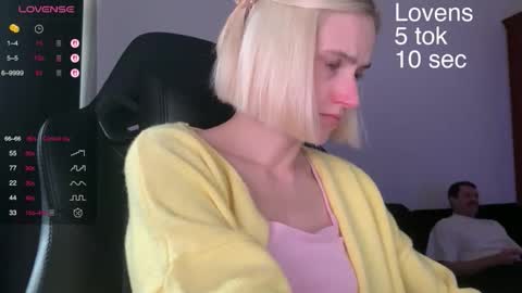 Sexy-Sweets online show from 18, 9, 2025