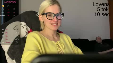 Sexy-Sweets online show from 21, 10, 2025