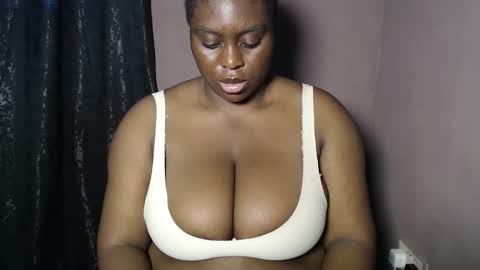 Snapshot of sexy_wet_ria chatting on 5, 5, 2026 ria online show from 5, 5, 2026