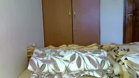 Bantu girl online show from 18, 10, 2025