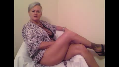 Sexy GILF Allie Kay online show from 1, 1, 2025