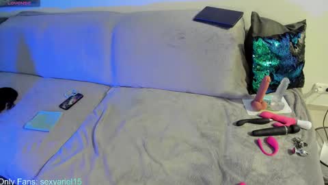 Snapshot of sexyariel15 chatting on 3, 3, 2026 SexyAriel15 online show from 3, 3, 2026
