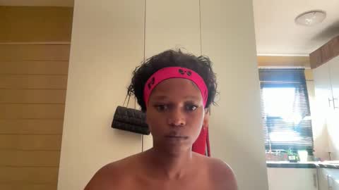 sexyasszeeee online show from 2, 4, 2026