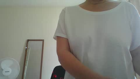 Snapshot of sexybabe41 chatting on 19, 9, 2025 sexymilfy online show from 19, 9, 2025