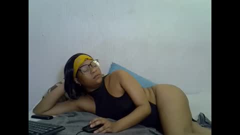 sexyboobs16 online show from 12, 10, 2025