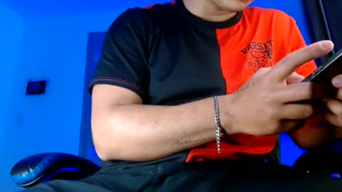 Snapshot of sexyboy_bigclit chatting on 9, 6, 2026 Iker online show from 9, 6, 2026