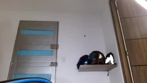 Snapshot of sexyboy_bigclit chatting on 14, 7, 2026 Iker online show from 14, 7, 2026