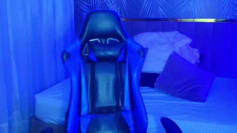 Snapshot of sexyboy_vc chatting on 24, 9, 2025 owen sky online show from 24, 9, 2025